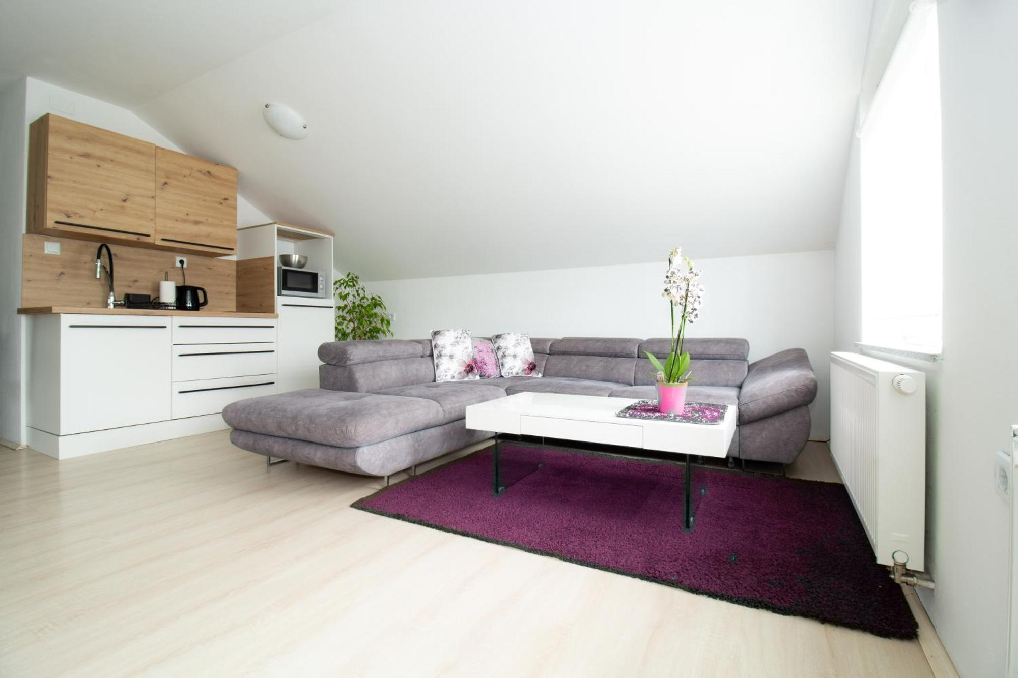 Apartman Keti Donja Lomnica Exterior foto